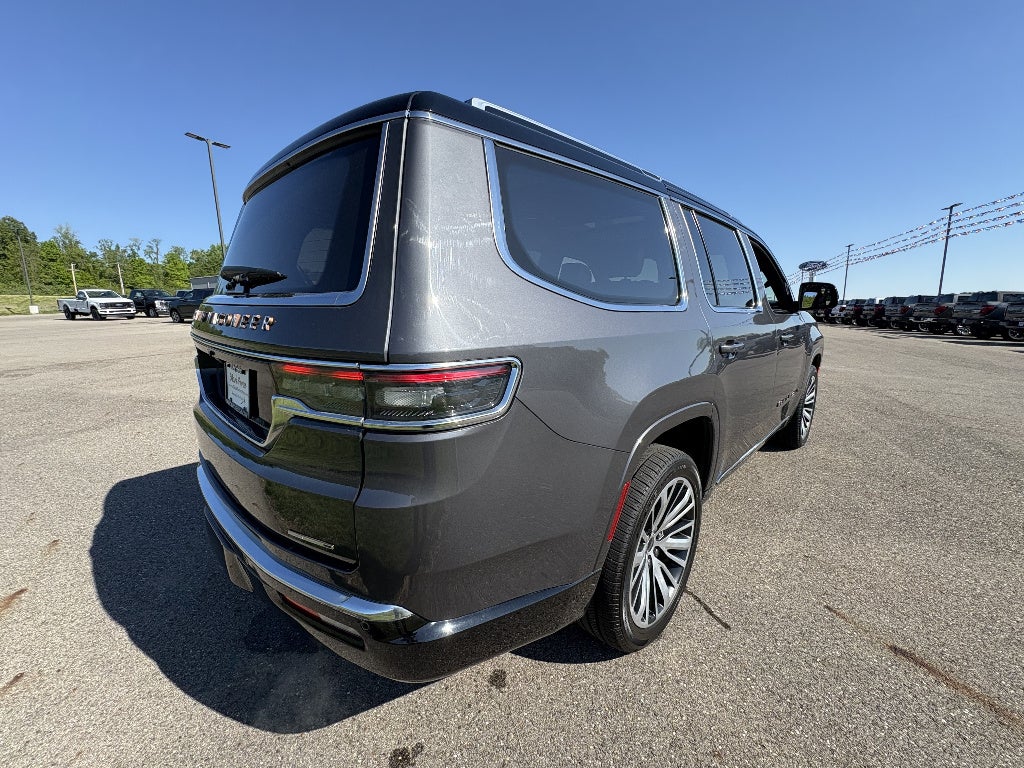 2023 Jeep Grand Wagoneer Series III