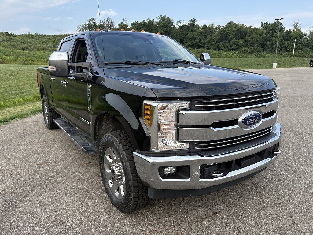 2019 Ford Super Duty F-250 SRW Lariat