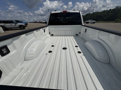 2026 Ford Super Duty F-350 SRW Lariat