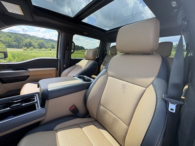 2026 Ford Super Duty F-350 SRW Lariat