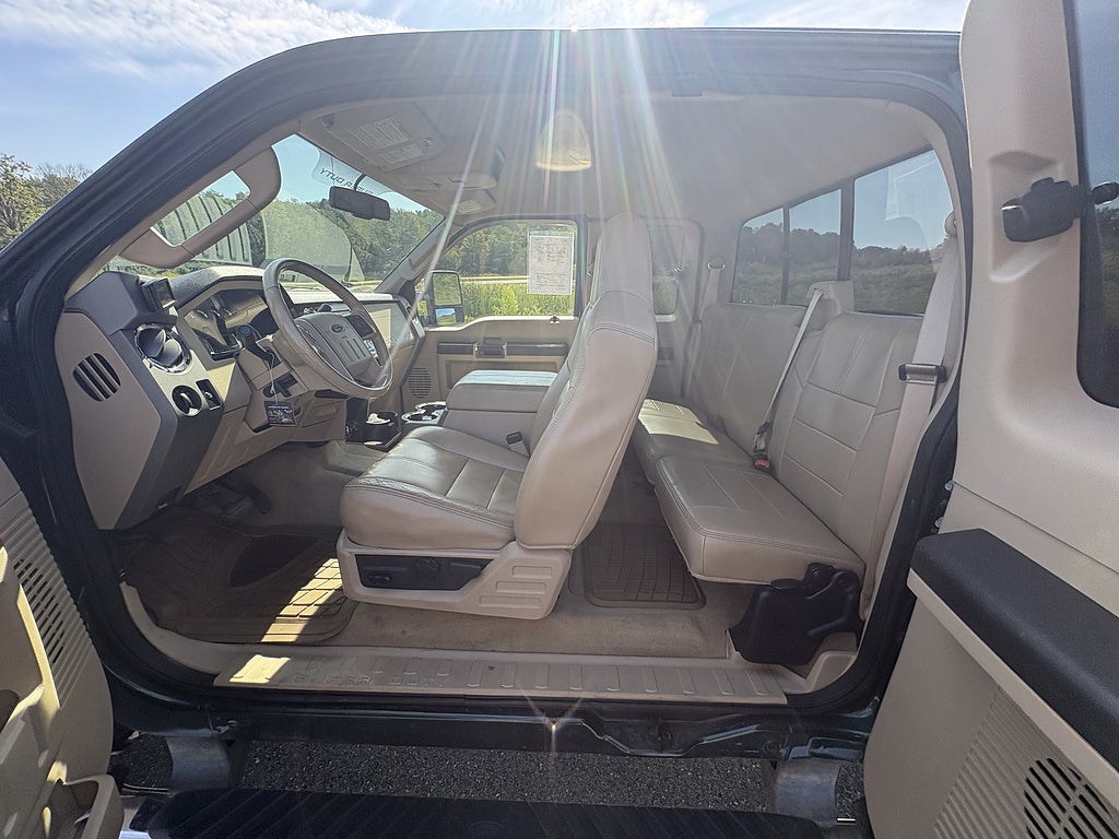 2008 Ford Super Duty F-250 SRW Lariat