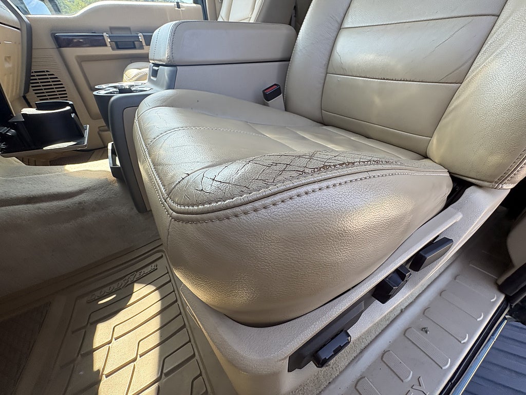 2008 Ford Super Duty F-250 SRW Lariat