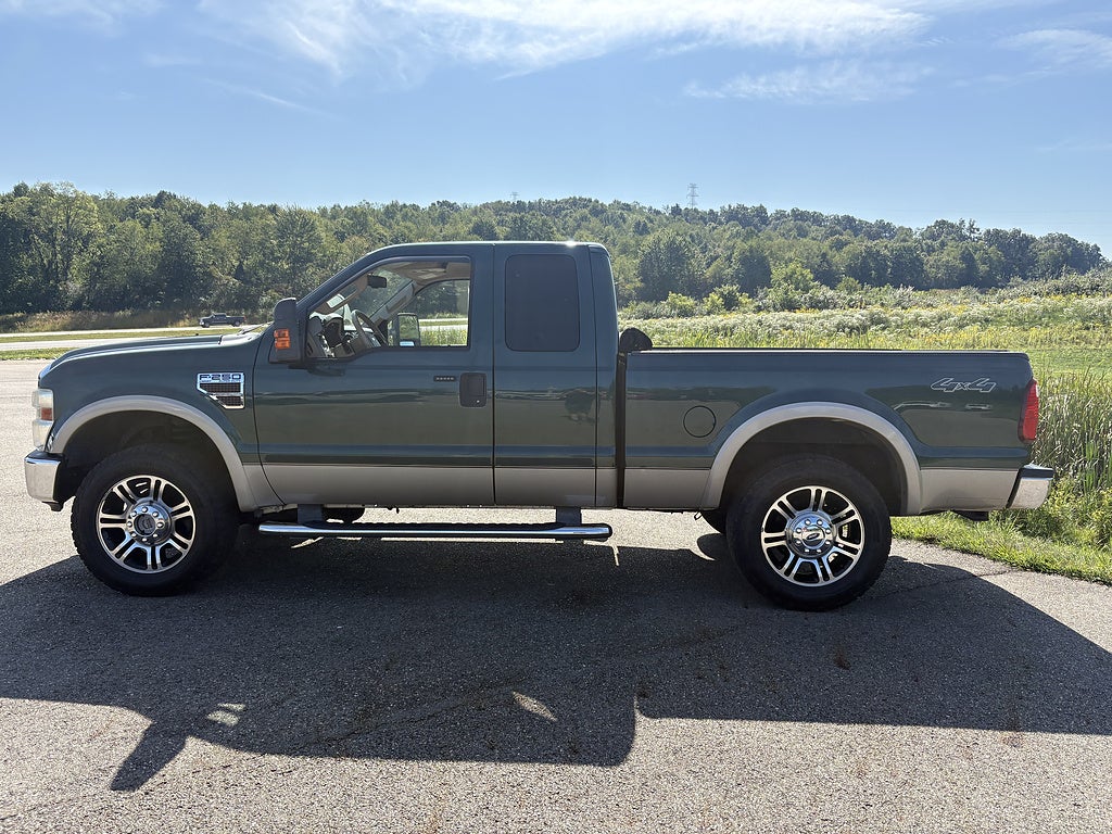 2008 Ford Super Duty F-250 SRW Lariat