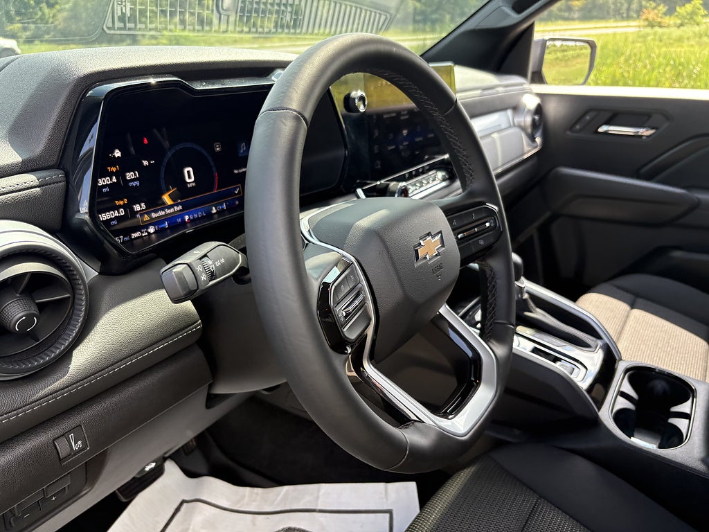 2024 Chevrolet Colorado LT