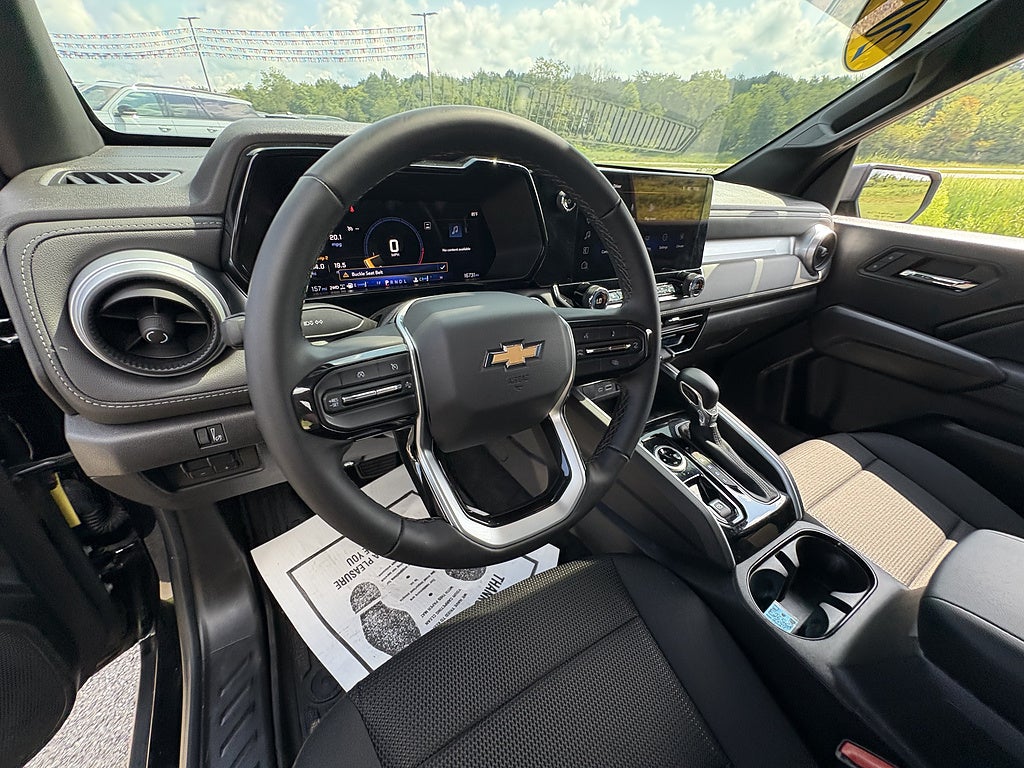 2024 Chevrolet Colorado LT