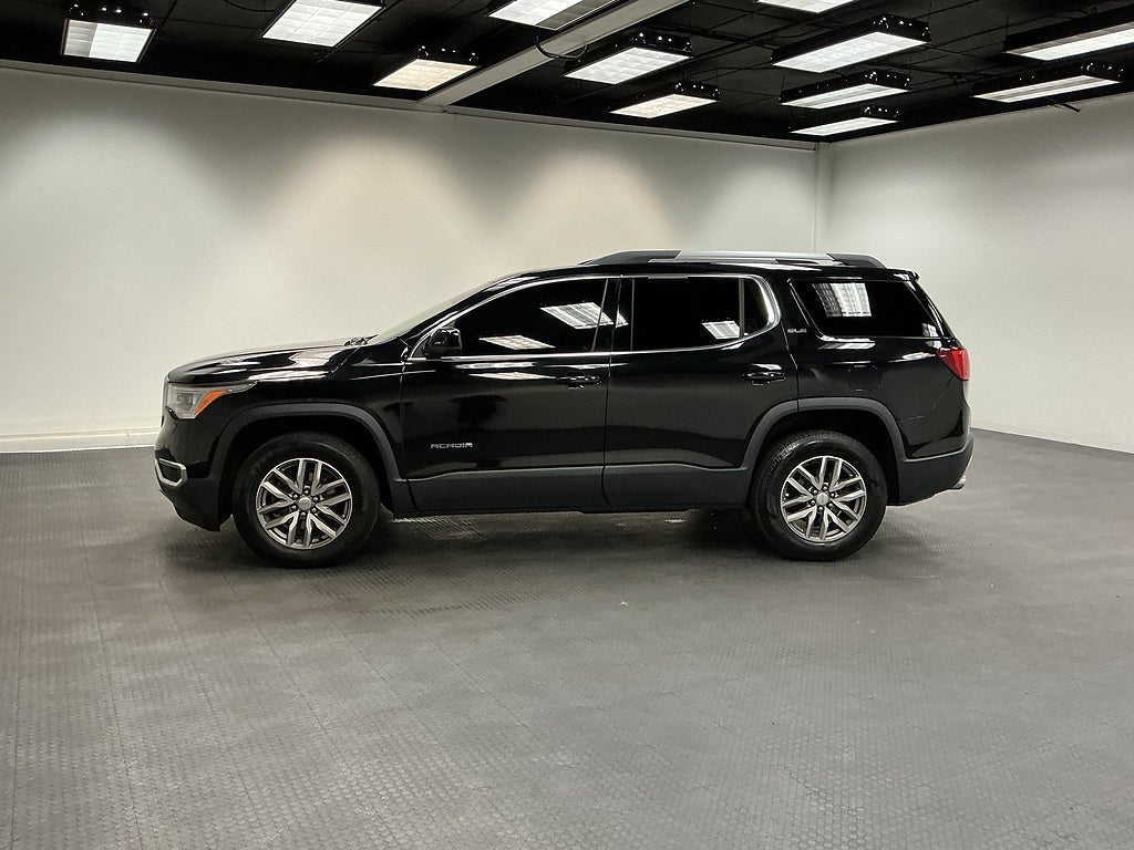 2017 GMC Acadia SLE-2