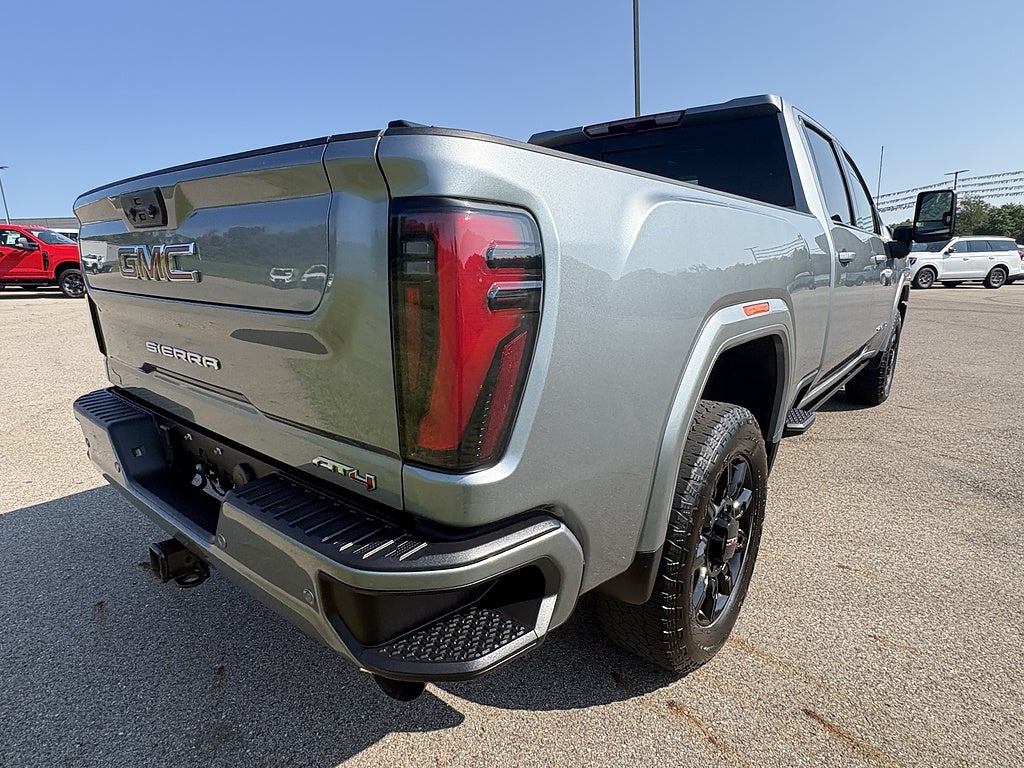 2024 GMC Sierra 2500HD AT4