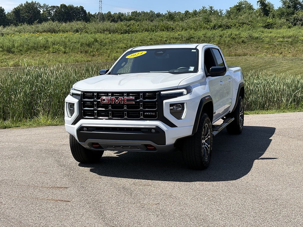 2024 GMC Canyon AT4