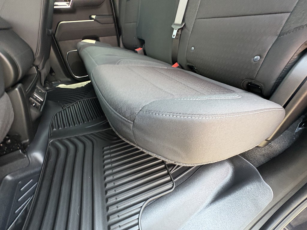 2025 GMC Sierra 1500 Elevation Standard