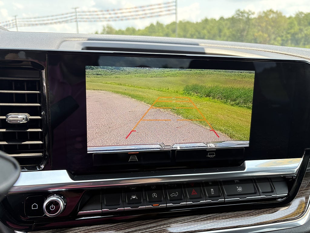 2025 GMC Sierra 1500 Elevation Standard