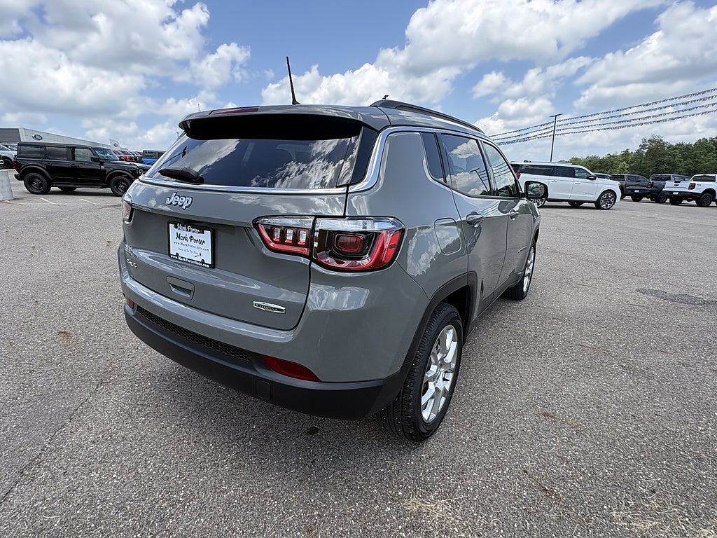 2024 Jeep Compass Latitude Lux