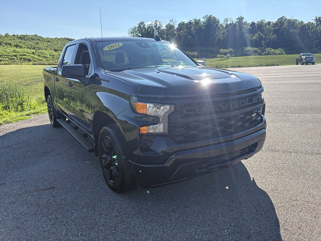 2022 Chevrolet Silverado 1500 Custom