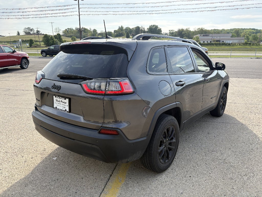 2023 Jeep Cherokee Altitude Lux