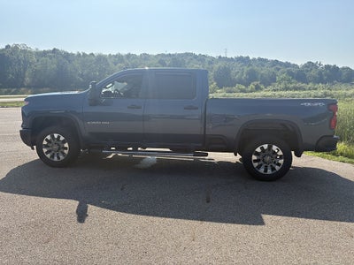2025 Chevrolet Silverado 2500HD Custom