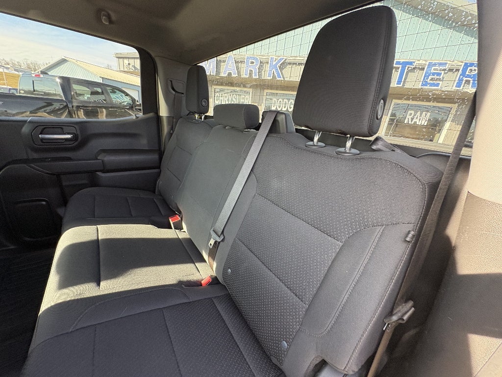 2023 GMC Sierra 1500 4x4 Pro 4dr Crew Cab 5.8 ft. SB