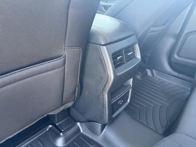 2022 Ford Edge SE