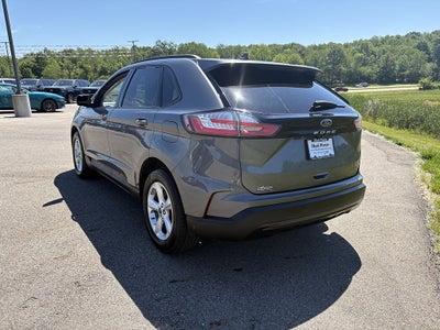 2022 Ford Edge SE