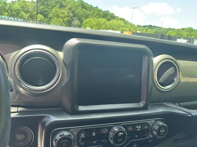2022 Jeep Wrangler Unlimited Sahara 4x4