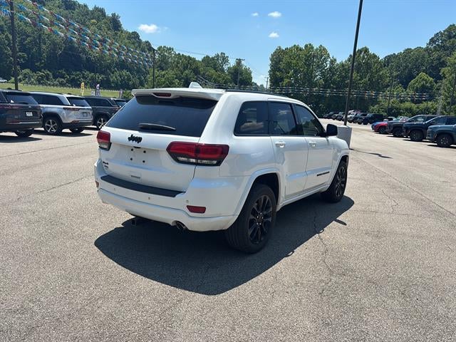 2021 Jeep Grand Cherokee Laredo X 4x4