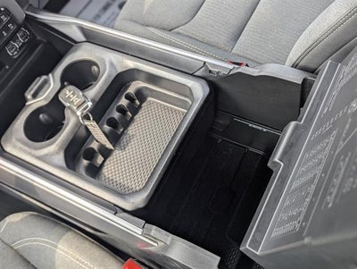 2022 RAM 1500 Big Horn Crew Cab 4x4 6'4' Box