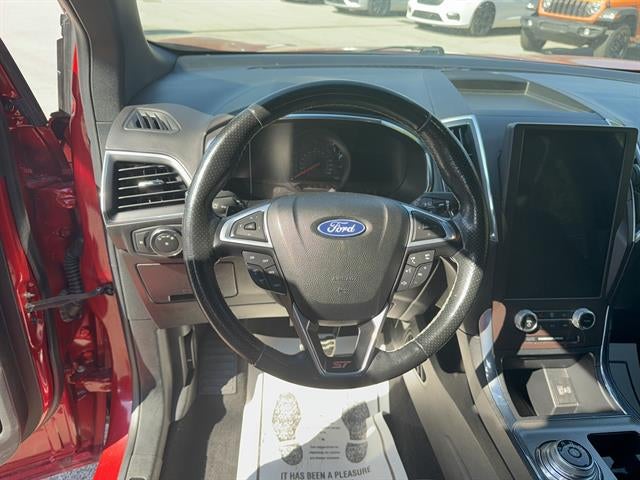 2021 Ford Edge ST