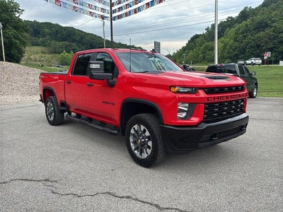 2022 Chevrolet Silverado 2500HD 4WD Crew Cab Standard Bed Custom