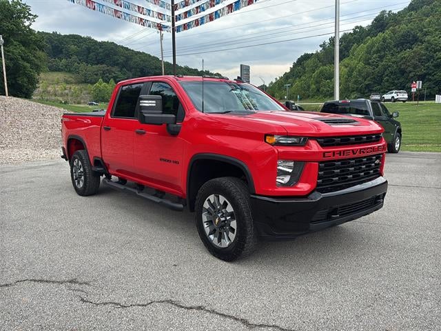 2022 Chevrolet Silverado 2500HD 4WD Crew Cab Standard Bed Custom