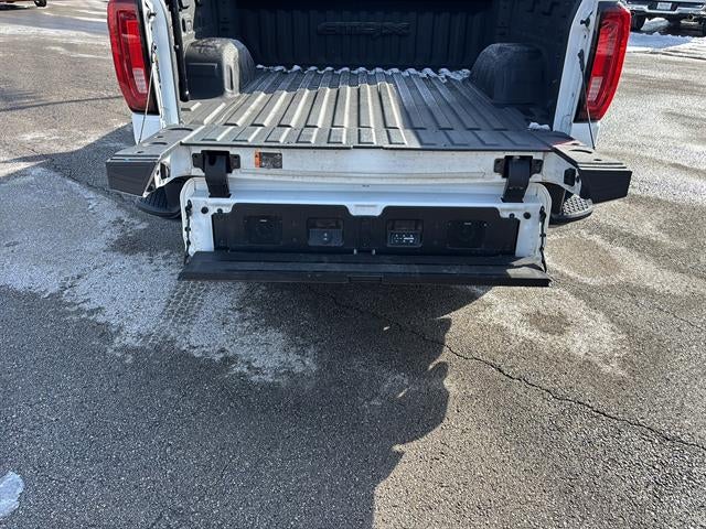 2023 GMC Sierra 1500 4WD Crew Cab Short Box AT4X
