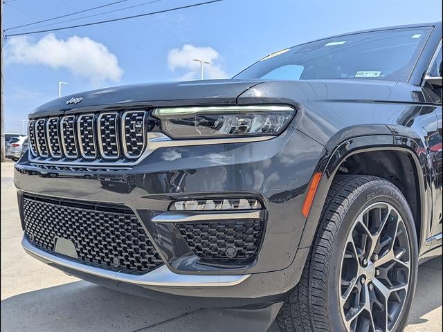 2023 Jeep Grand Cherokee Summit Reserve