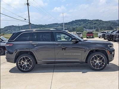 2023 Jeep Grand Cherokee Summit Reserve