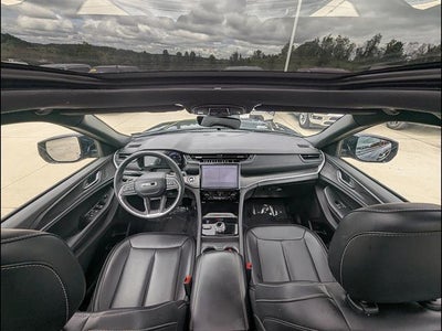 2025 Jeep Grand Cherokee L Limited 4x4