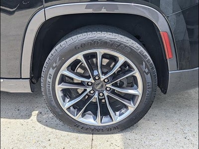 2022 Jeep Wagoneer Series III