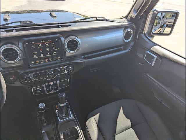 2023 Jeep Gladiator Overland 4x4