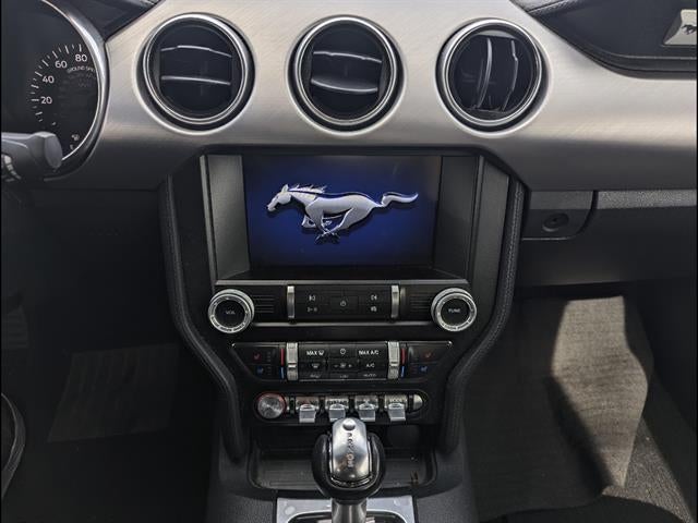 2021 Ford Mustang EcoBoost
