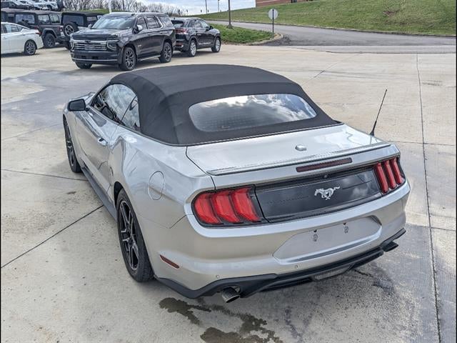 2021 Ford Mustang EcoBoost