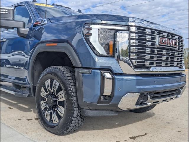 2025 GMC Sierra 3500 HD Denali