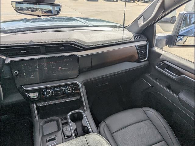 2025 GMC Sierra 3500 HD Denali