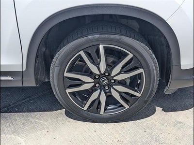2022 Honda Pilot Touring 7-Passenger