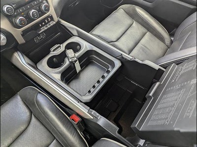 2020 RAM 1500 Laramie Crew Cab 4x4 5'7" Box