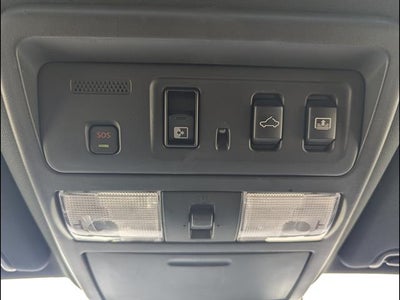 2021 Nissan TITAN Crew Cab Platinum Reserve 4x4