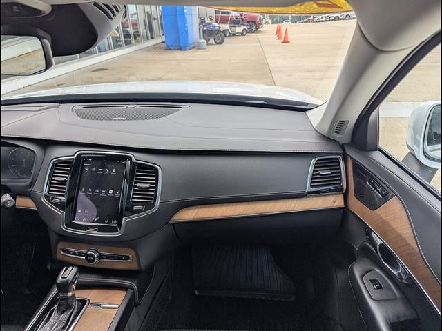 2020 Volvo XC90 Inscription