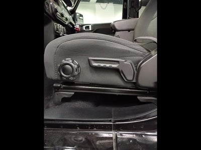 2020 Jeep Wrangler Unlimited Sahara 4x4