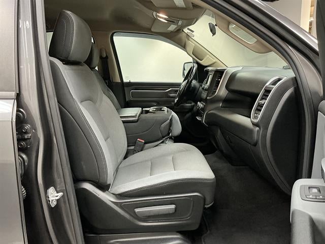 2020 RAM 1500 Big Horn Quad Cab 4x4 6'4" Box