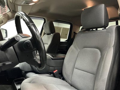2020 RAM 1500 Big Horn Quad Cab 4x4 6'4" Box