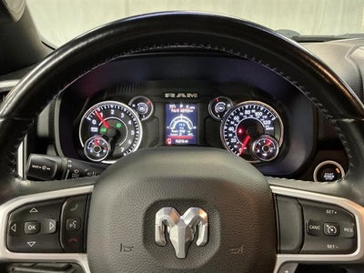 2022 RAM 1500 Big Horn Crew Cab 4x4 6'4" Box