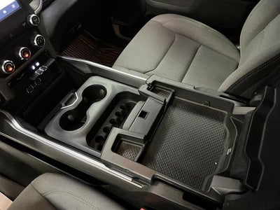 2022 RAM 1500 Big Horn Crew Cab 4x4 6'4" Box