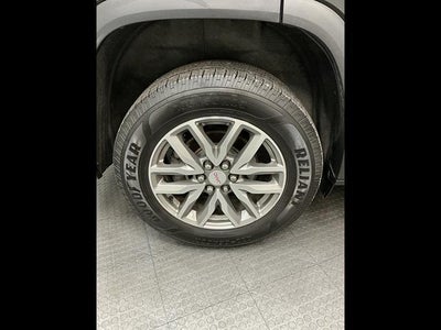 2017 GMC Acadia SLE