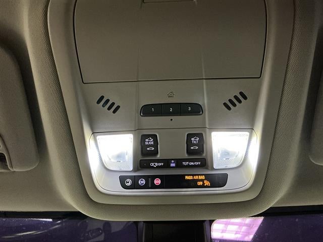 2021 GMC Acadia SLT