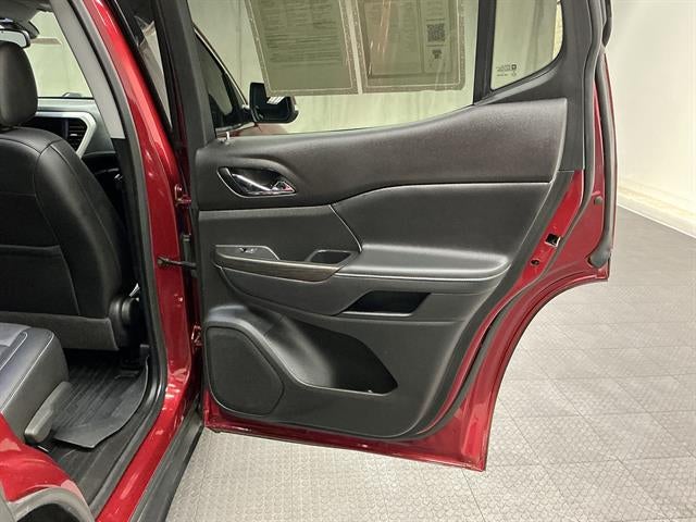 2020 GMC Acadia SLT
