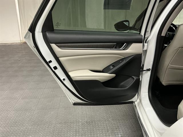2019 Honda Accord Hybrid Touring